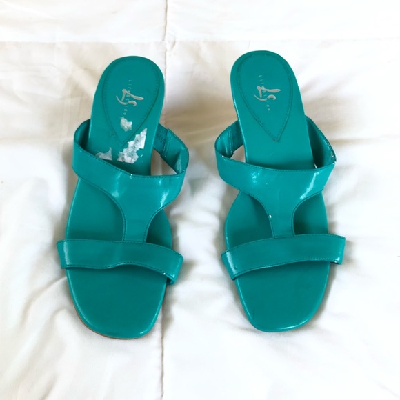 Life Stride Shoes - Pretty teal wedge sandals